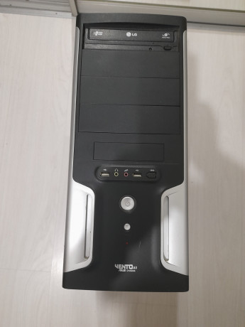sistemnyi-blok-xeon4gb320gb512mb-big-0