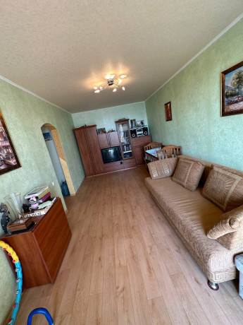 dvuska-v-donecke-za-40-000-ue-big-0