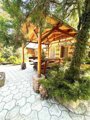 dom-v-centre-goroda-doneck-182m2-ulcelyuskincev-big-1