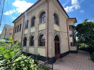 Продам дом в Луганске, улица Веденина