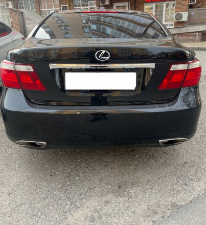prodam-lexus-ls-460-big-4