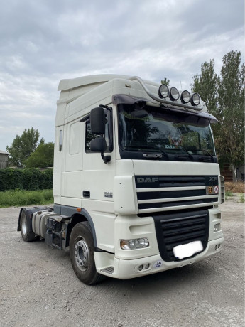 prodam-daf-xf-105510-daf-big-1
