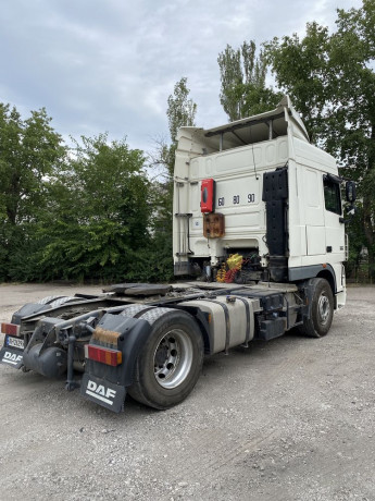 prodam-daf-xf-105510-daf-big-3