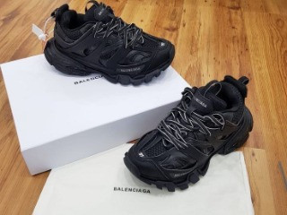 Кроссовки Balenciaga track