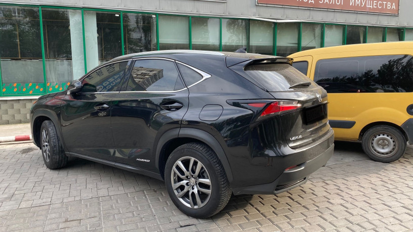 lexus-nx-300h-gibrid-ne-gruzin-ne-ssa-italiya-polnyi-privod-big-2