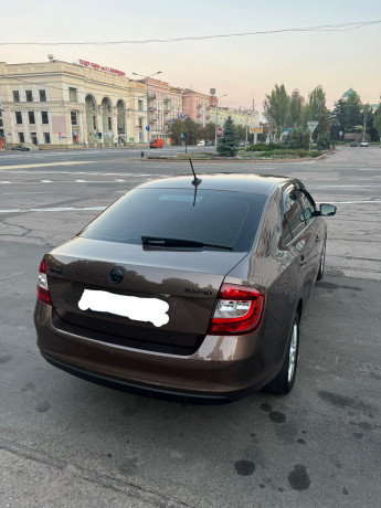 prodaza-skoda-rapid-16mpi-2019god-big-1