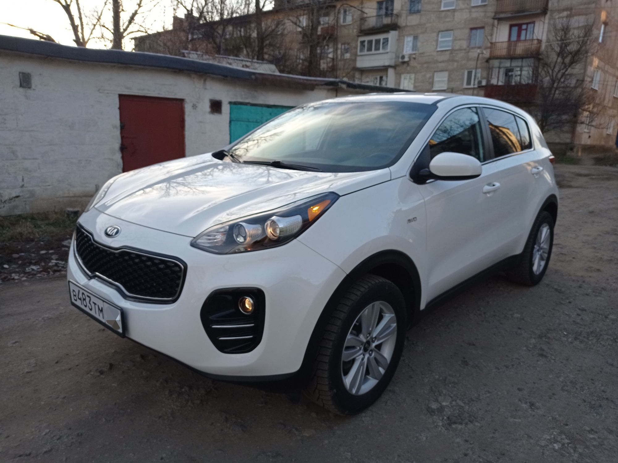 Kia AWD Sportage