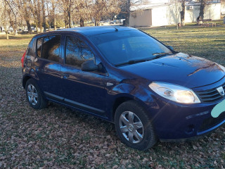 Продам Renault Sandero 2009г в отличном состоянии