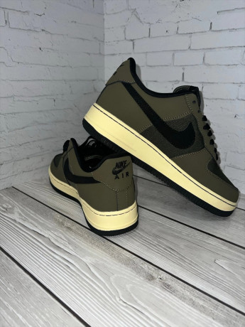 krossovki-undefeated-x-nike-af-1-ballistic-big-2
