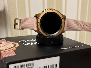 Часы женские Samsung Galaxy Watch