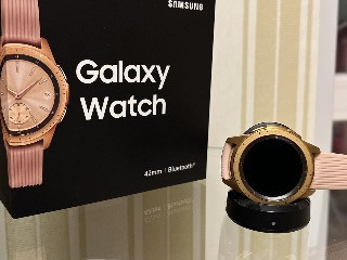 Часы женские Samsung Galaxy Watch