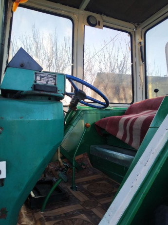 prodam-traktor-yumz-6-1992-goda-big-4