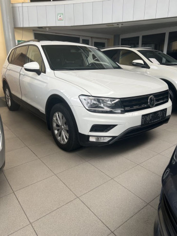 volkswagen-tiguan-2018-big-1