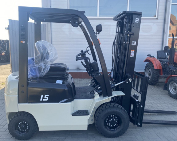 vilocnyi-pogruzcik-tfn-gp-1500-kg-vp-45m-big-2