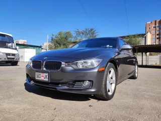 BMW 328i F30 2012