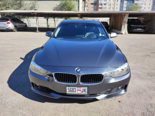 BMW 328i F30 2012