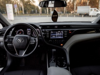 Toyota Camry 2019