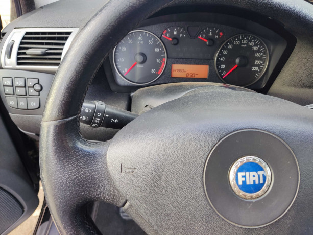 fiat-stilo-2005-god-big-4