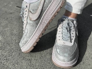 Кроссовки женские Nike Air Force luxgum