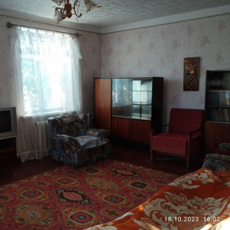 prodam-dom-60mkv-8-sotok-gaz-otopl-udobstva-orientir-rynok-solovkimagxutorok-big-4