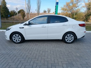 Продам KIA Rio 2015 г.в.