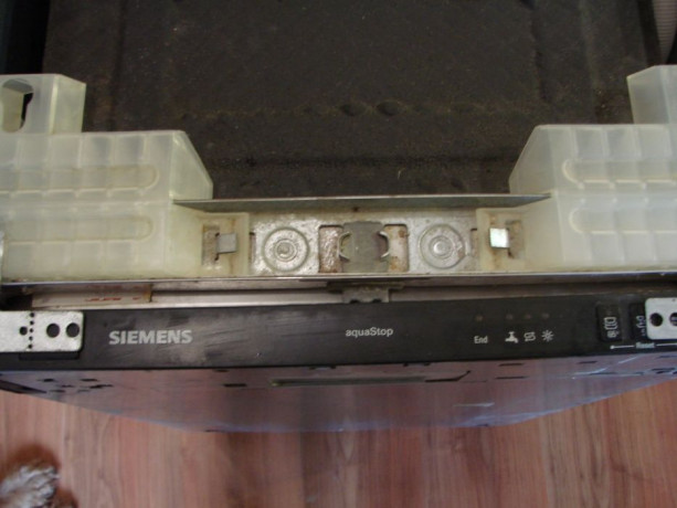 prodam-nerabocuyu-posudomoiku-siemens-big-4