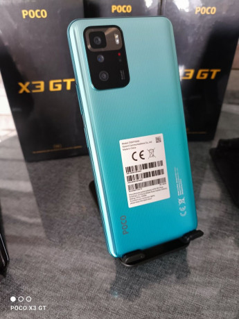 akciya-poco-x3-gt-8256-podarok-big-2