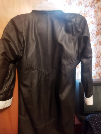 kozanoe-stilnoe-zenskoe-palto-big-0