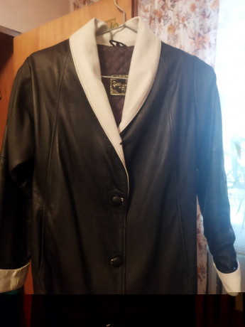 kozanoe-stilnoe-zenskoe-palto-big-1