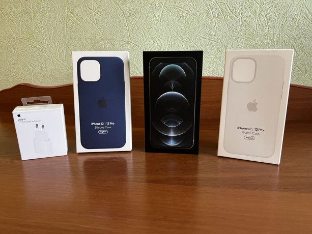 apple-iphone-12-pro-128gb-silver-s-podarockami-v-otlicnom-sostoyanii-big-0