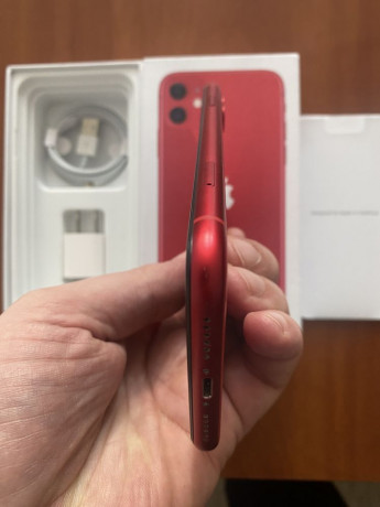 255k-iphone-11-red-64gb-big-3