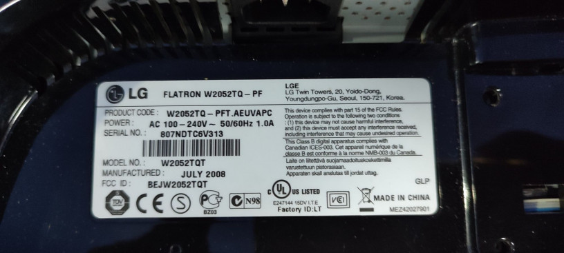 lg-flatron-w2052tq-big-4