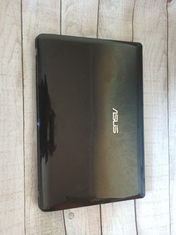 moshhnyi-asus-core-i3-4-yadra-ssd-radeon-big-2