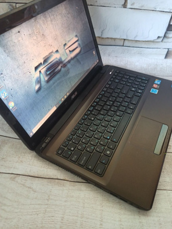 moshhnyi-asus-core-i3-4-yadra-ssd-radeon-big-1