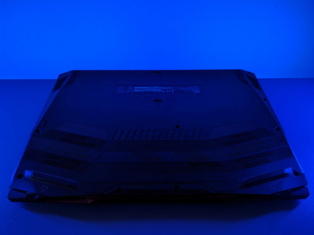 acer-nitro-i5-10300hrtx-3060-rassrocka-big-2
