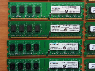 Оптом оперативная память DDR2 2GB 20 шт. (3000)