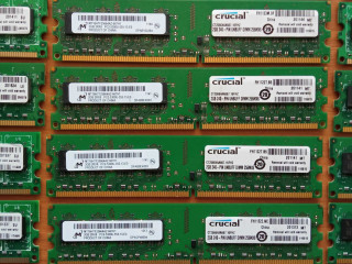 Оптом оперативная память DDR2 2GB 20 шт. (3000)
