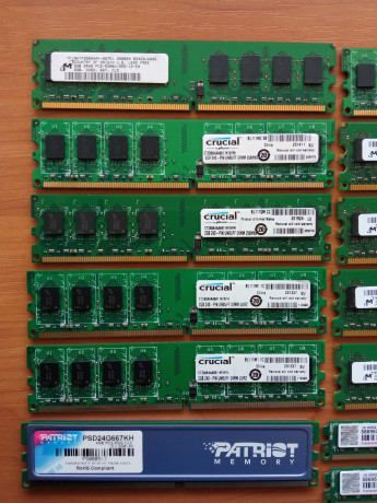 optom-operativnaya-pamyat-ddr2-2gb-20-st-3000-big-1