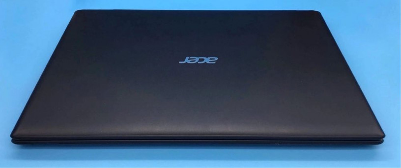 noutbuk-acer-aspire-v5-571-big-2