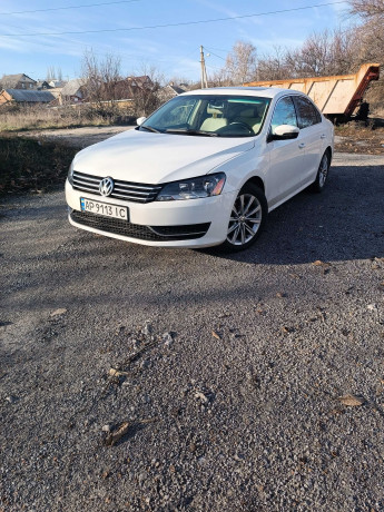 prodam-folksvagen-passat-b725-gaz-big-0