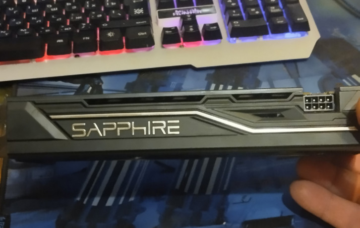videokarta-sapphire-nitro-rx470-4gb-dvi-big-1