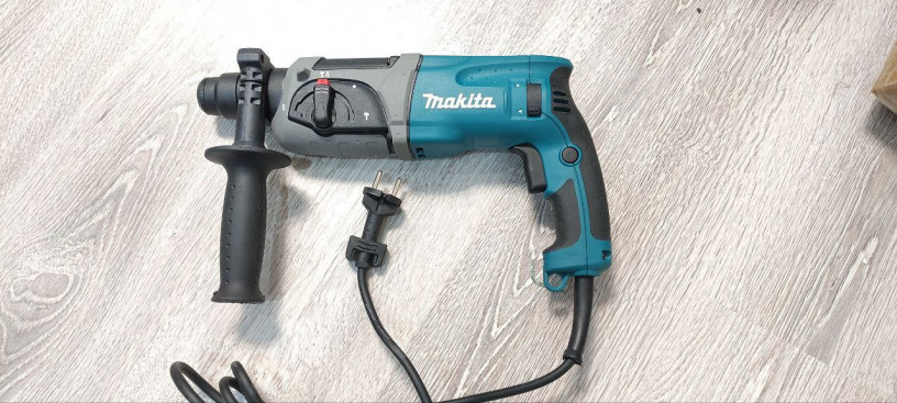 perforator-makita-2470-big-0