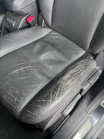 restavraciya-kozi-remont-kozi-vosstanovlenie-kozi-avto-remont-plastika-salona-ximcistka-avto-big-7