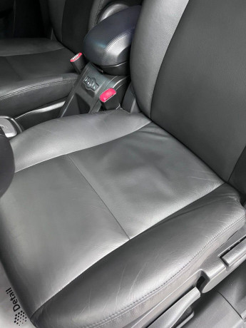 restavraciya-kozi-remont-kozi-vosstanovlenie-kozi-avto-remont-plastika-salona-ximcistka-avto-big-8