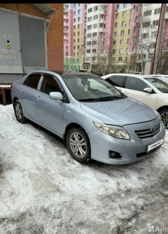 toyota-corolla-2008-16-mkpp-big-0