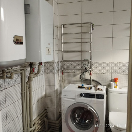 dom-2x-etaz-120mkv-banya-na-drovax-zona-barbekyu-teplyi-pol-kamin-ulsvetlogo-puti-big-7