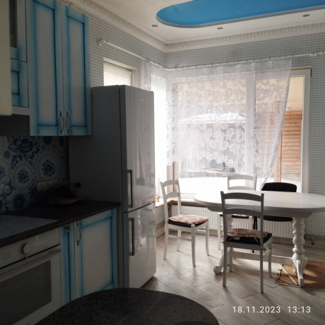 dom-2x-etaz-120mkv-banya-na-drovax-zona-barbekyu-teplyi-pol-kamin-ulsvetlogo-puti-big-4