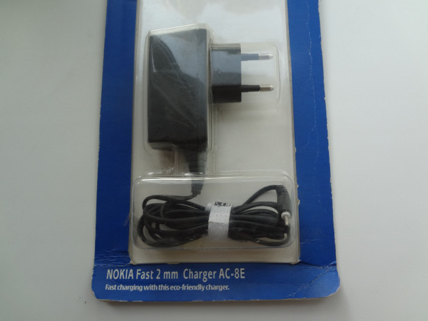 novoe-zaryadnoe-ustroistvo-dlya-nokia-big-0