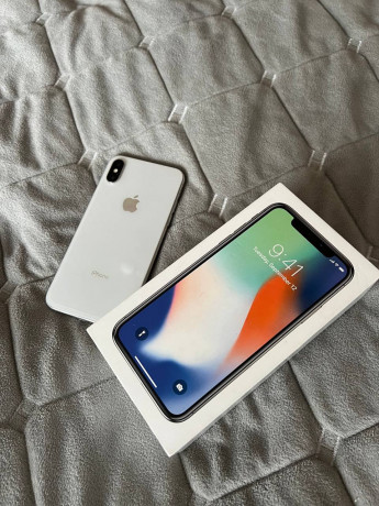 iphone-x-256-gb-big-0