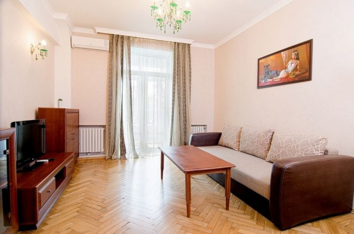 2x-centr-universitetskaya-bpuskina-anturaz-big-0